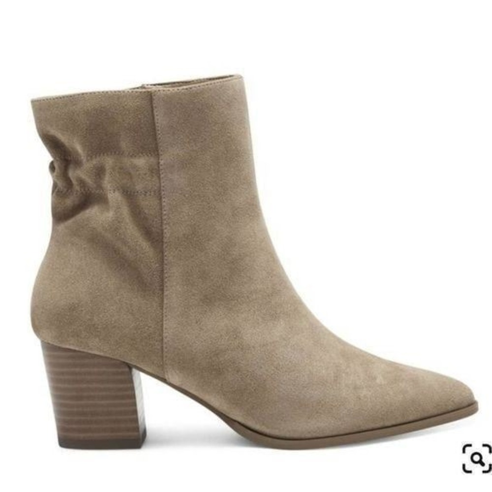 Sole Society Cognac Maeryn Suede Pointy Boots‎ size 8.5 New!